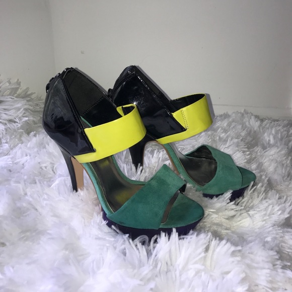 Neon Colored High heels - Picture 3 of 4